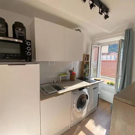 Le Rocher, Apartment *