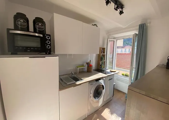 Le Rocher, Apartment *